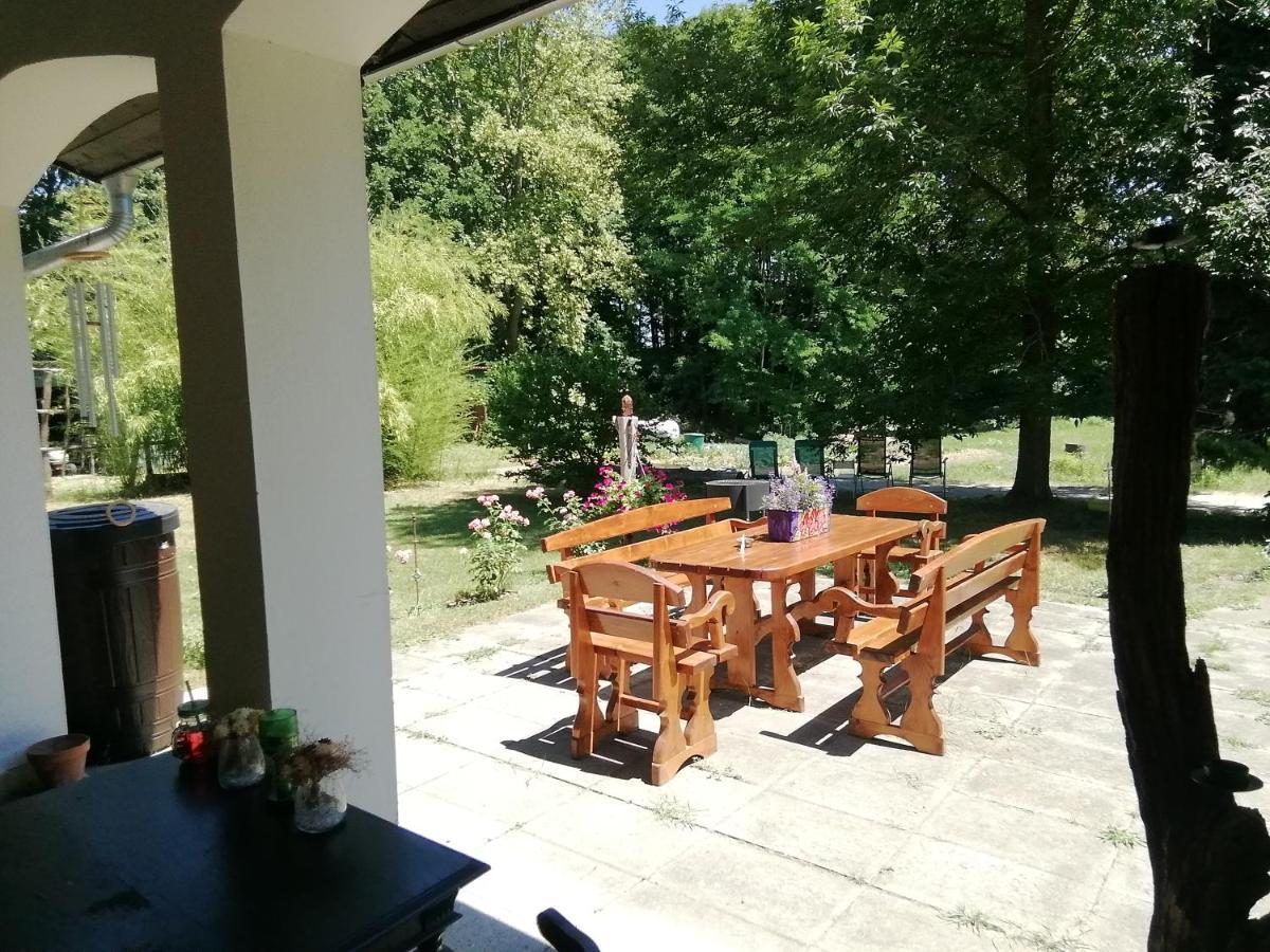 Waldhaus Pat Appartement Galambok Buitenkant foto