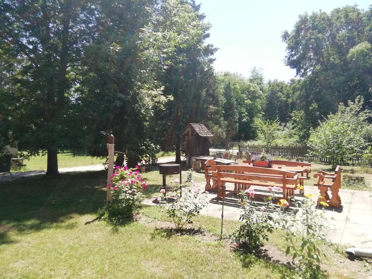 Waldhaus Pat Appartement Galambok Buitenkant foto
